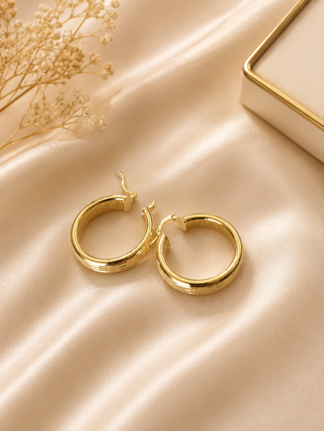 Gold Chunky Tube Hoop Earrings